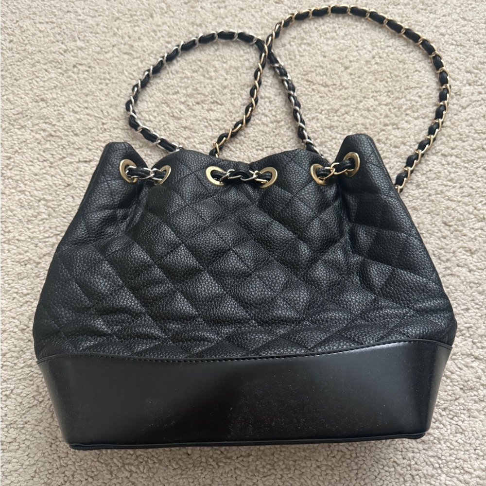 Fashion handbag black quilted vegan leather chain backpack